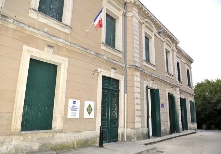 Mairie-de-Proximite-Mosson