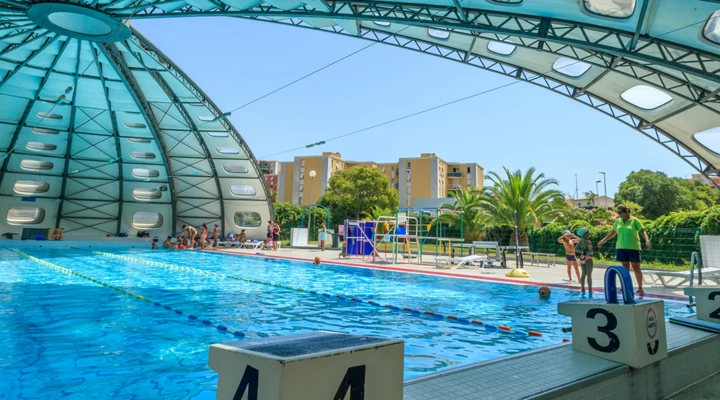 Piscine Jean Taris