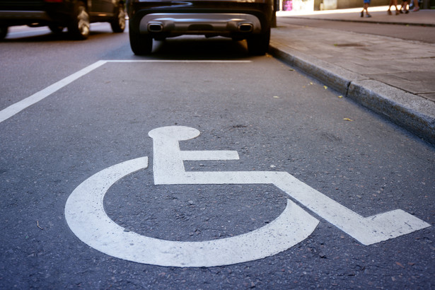 Abonnement stationnement personne à mobilité réduite sur voirie à  Montpellier